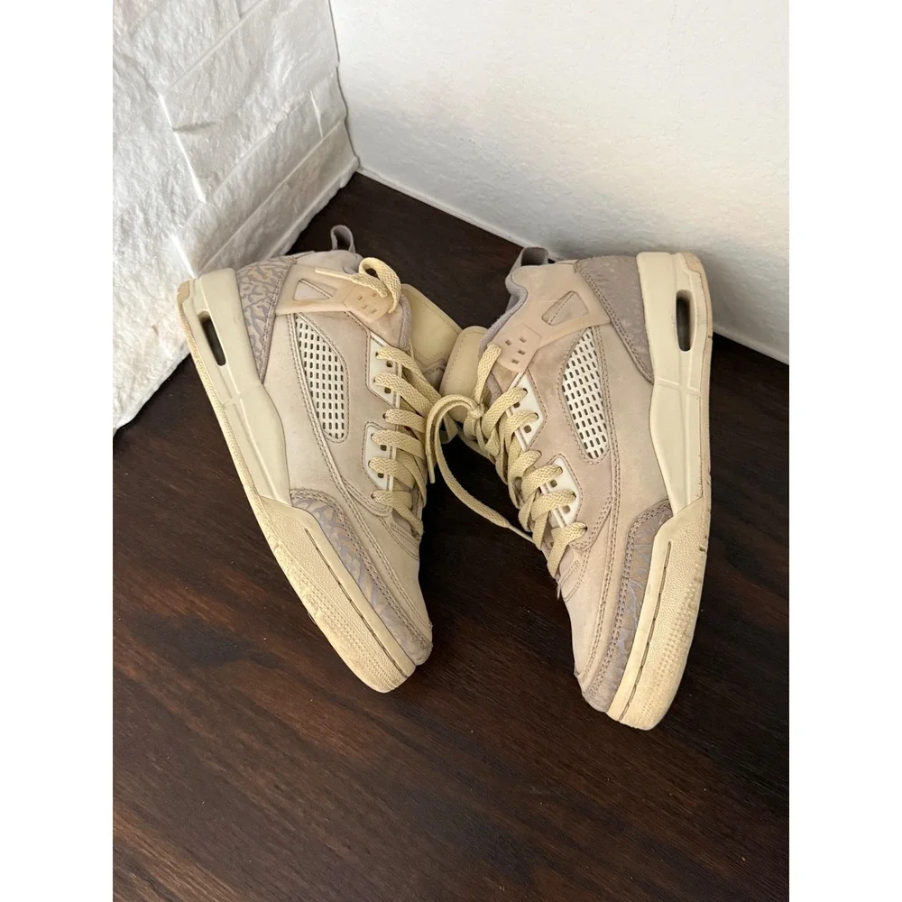 Jordan Spizike Low Coconut Milk Elephant Print! Size: Boys 6Y